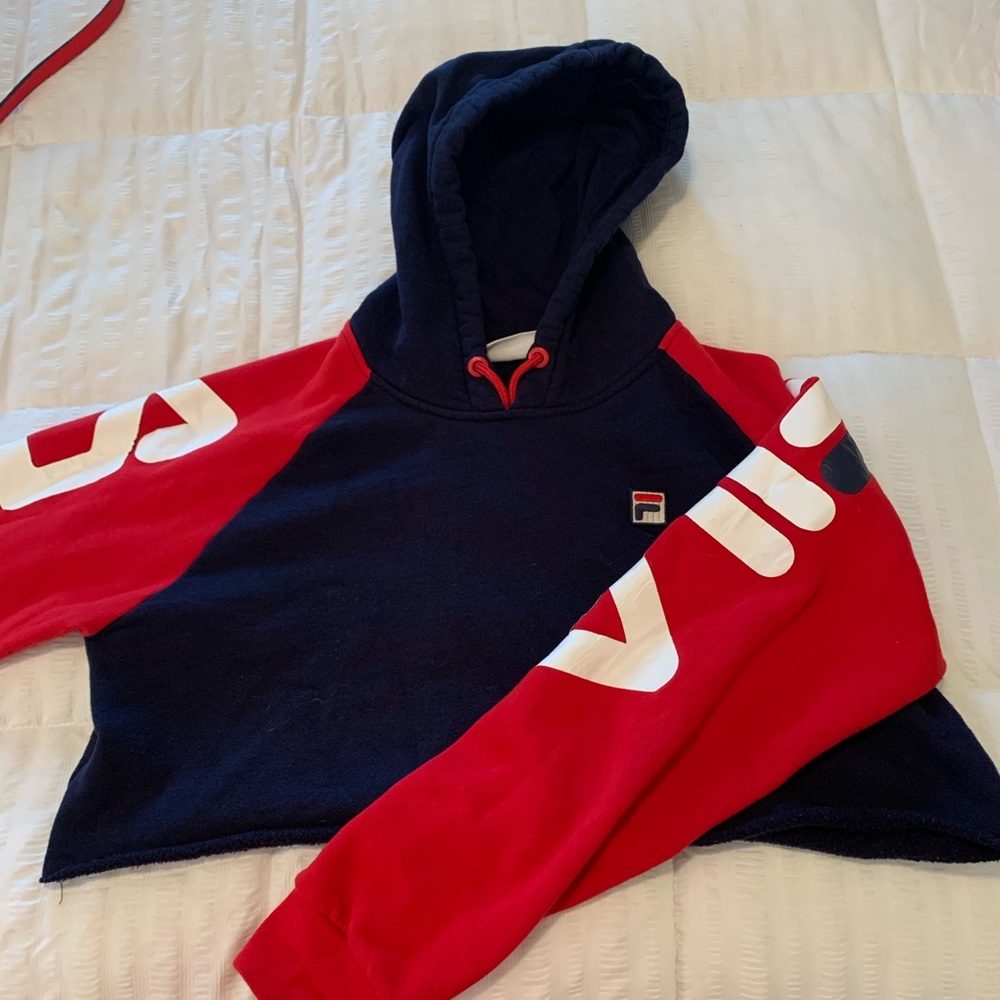 Cropped Fila hoodie